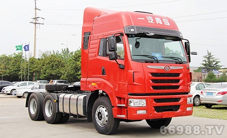 南明CA4259P2K15T1E4A80型平頭柴油牽引車(chē)