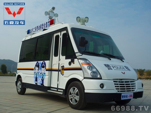 五菱LQG5031XZH復(fù)合型快速移動警務(wù)工作站